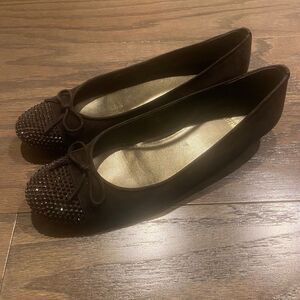 Stuart Weitzman Befabulous 7.5 Brown Suede Rhinestone Cap Toe Flats $335 (cw)‎